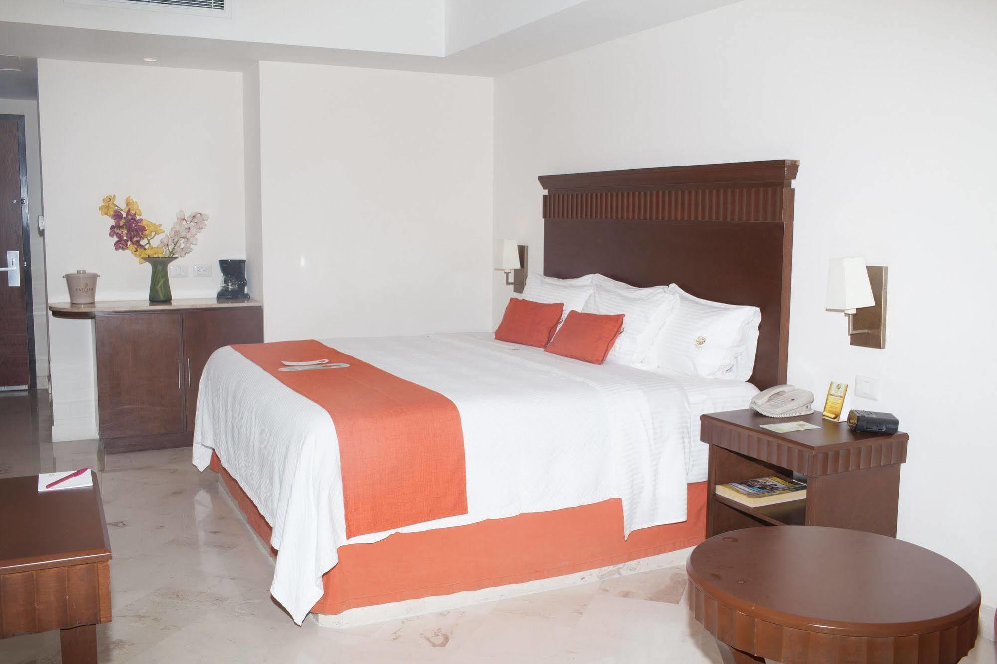 Ramada Plaza By Wyndham Veracruz Boca Del Rio Buitenkant foto